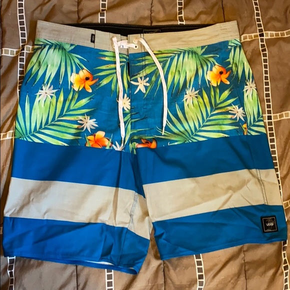 Vans Other - Vans 36 Board Shorts